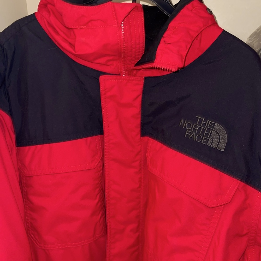 Red NorthFace Winter Coat (XXL)